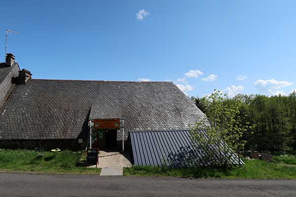 Bâtiment brasserie - Gaïa Bière du Sancy